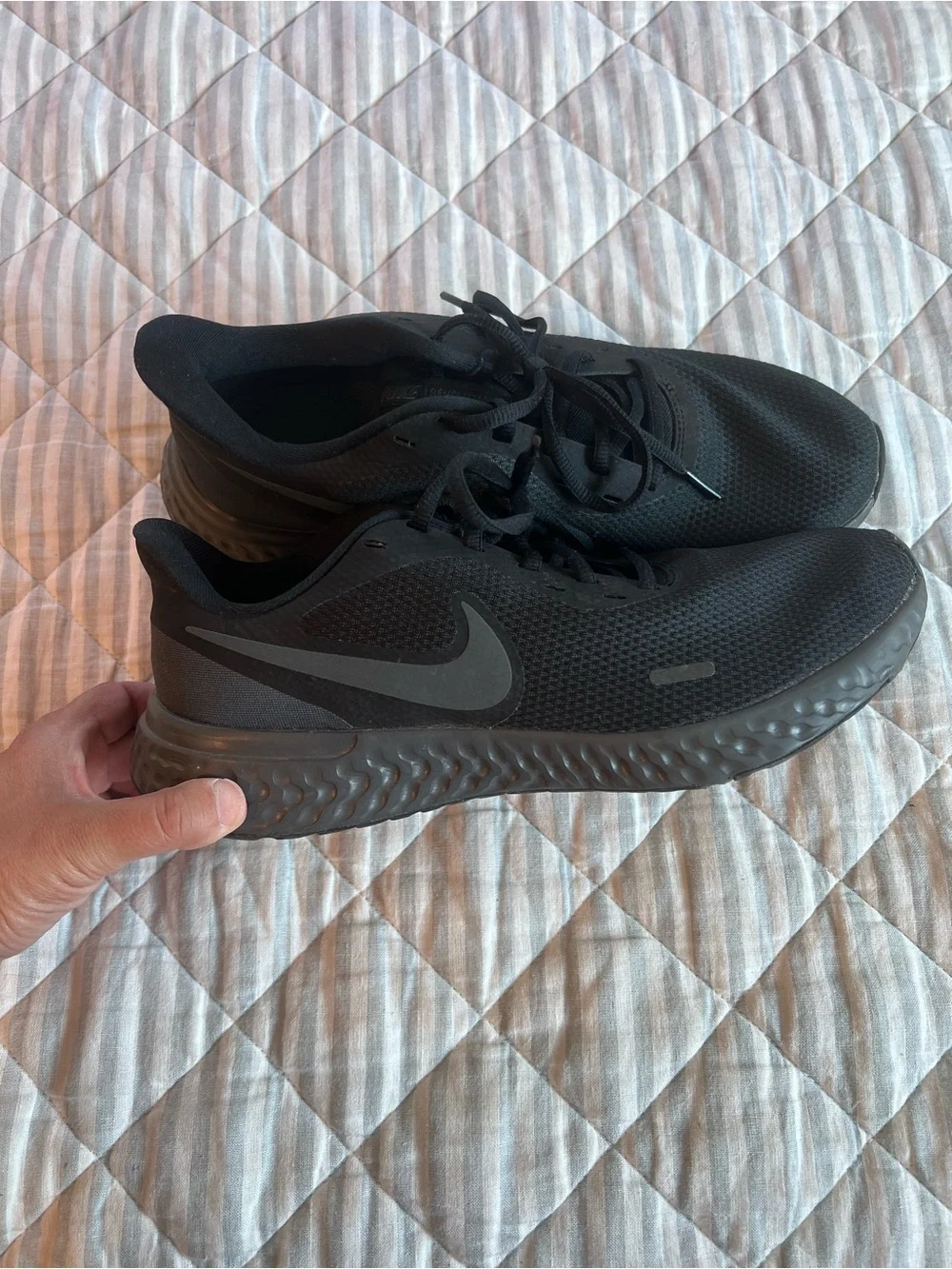 Nike Revolution 5 Black Running Shoe Size 9.5